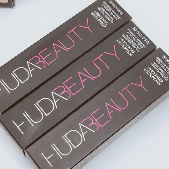 Huda Beauty FauxFilter Skin Finish Buildable Coverage Foundation Stick | BNIB - Picture 12 of 13